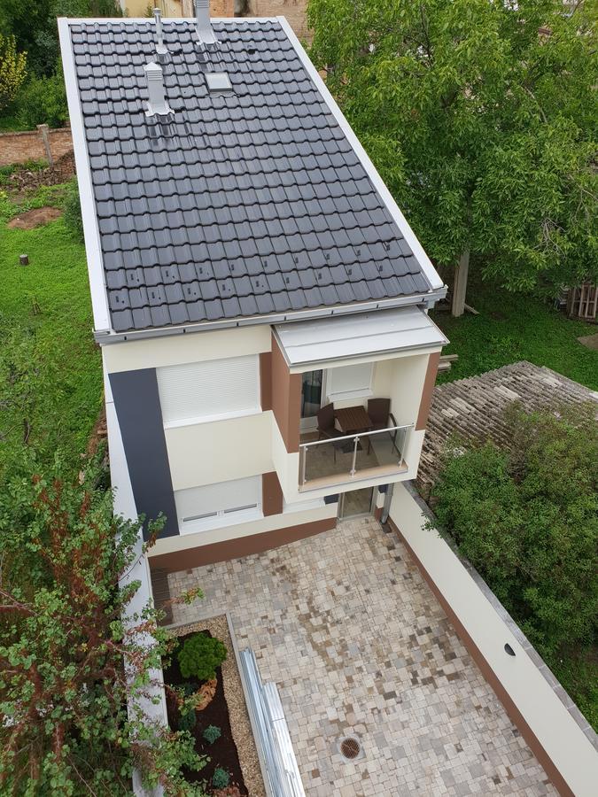 Konak Kutko Pancevo Luaran gambar