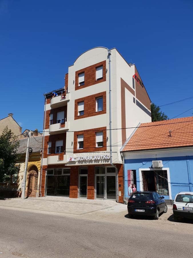 Konak Kutko Pancevo Luaran gambar