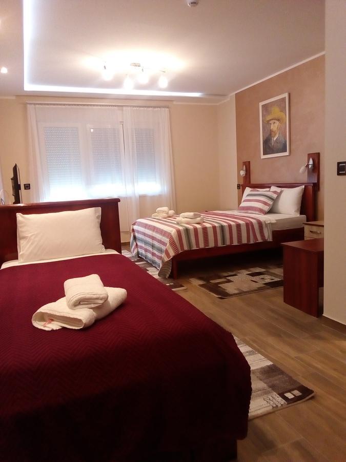 Konak Kutko Pancevo Luaran gambar