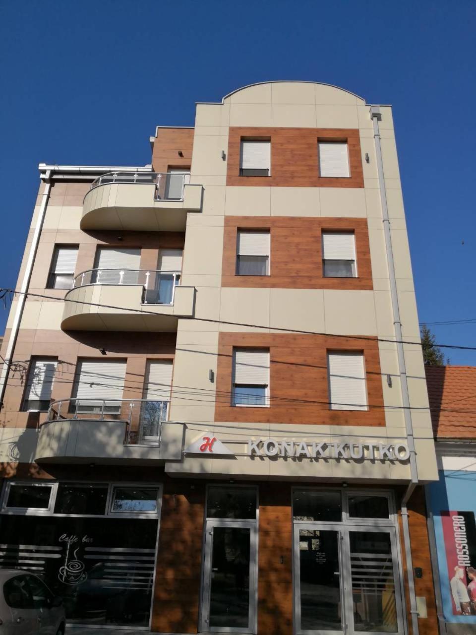 Konak Kutko Pancevo Luaran gambar