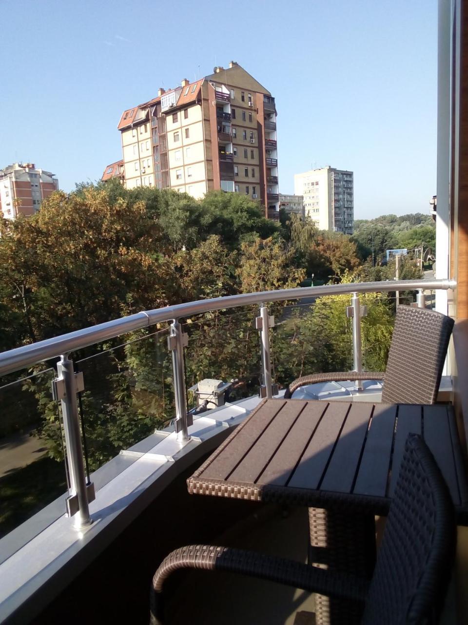 Konak Kutko Pancevo Luaran gambar